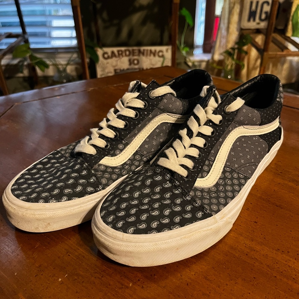 Vans Black and White Patterned Sneakers